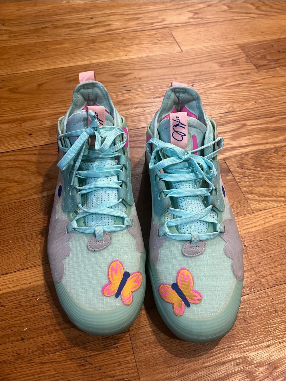 adidas Mint Green Kids' Sneakers with Pink Butterfly Accents